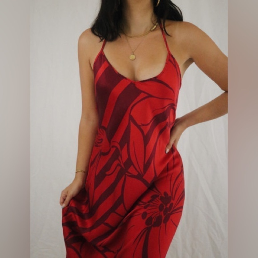 VTG Victorias Secret Floral Charmeuse Silk Full Length Slip Dress Cut Out Back S